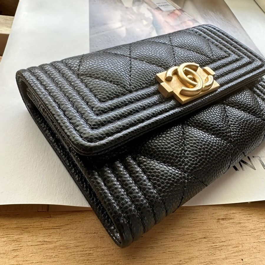 Chanel 全新 boy 卡夾 荔枝牛皮 黑金-2