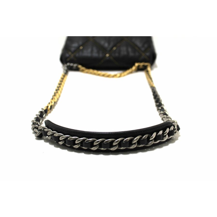 Limited Edition Chanel 19 Medium Black Quilted Lambskin Leather Shoulder Crossbody Bag-10