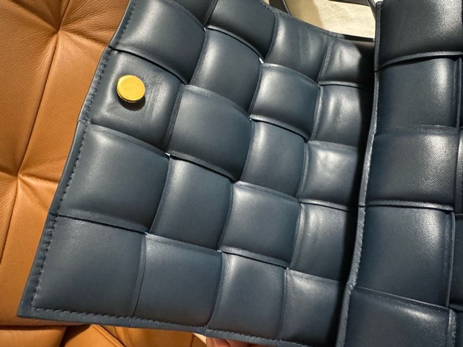 Bottega Veneta Padded Cassette包款-5