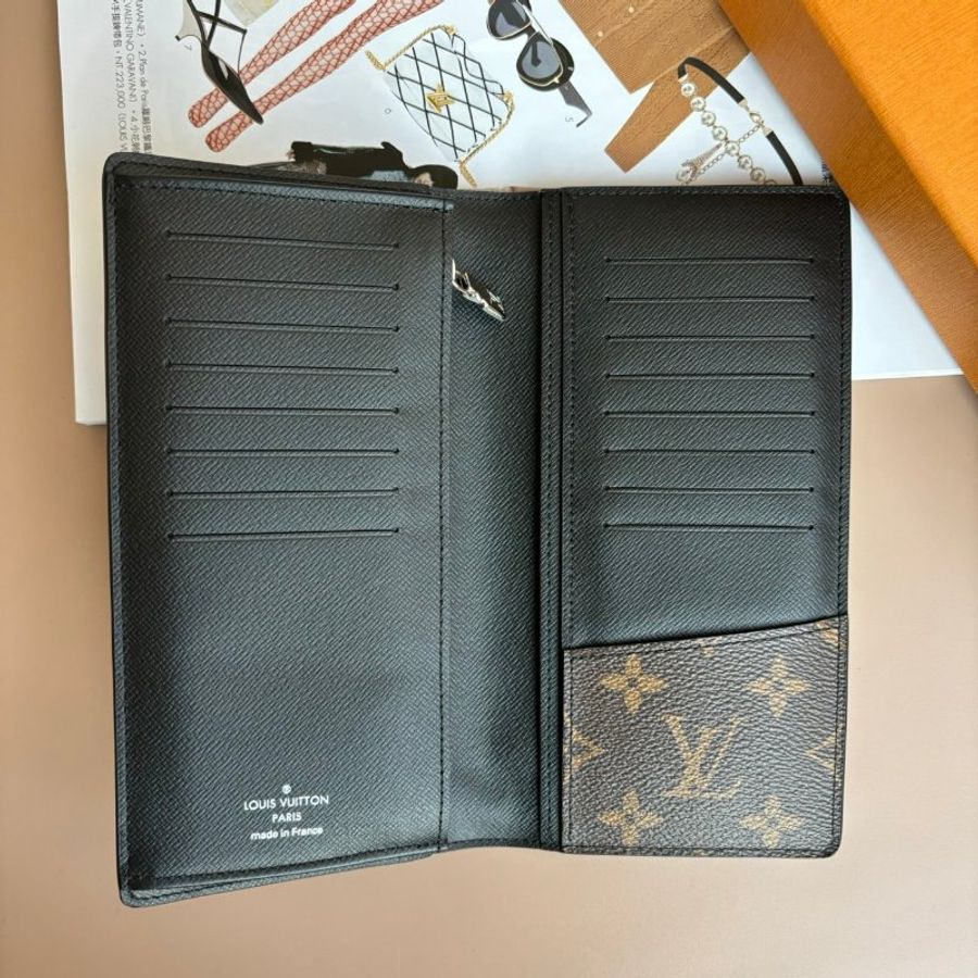 ::LOUIS VUITTON:: M69410 Brazza 黑皮革花紋 對開長夾-1