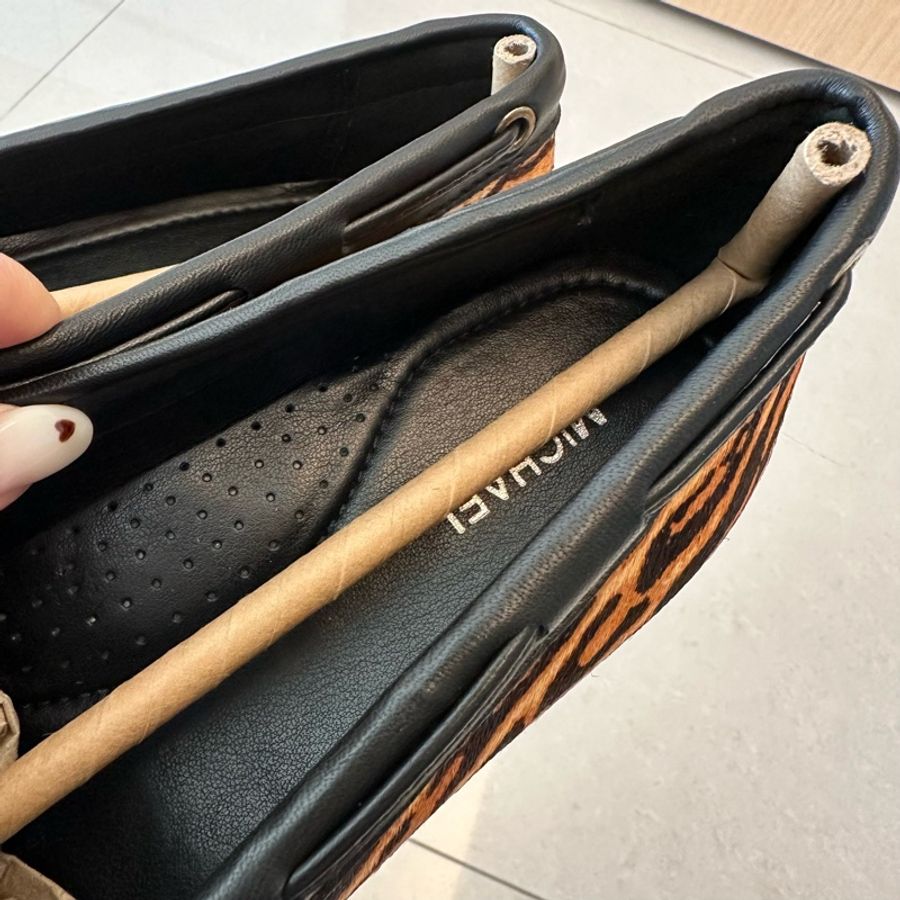 全新 Michael Kors 全真皮 豹紋皮草 休閒娃娃鞋、休閒懶人鞋、豆豆鞋 6M-7