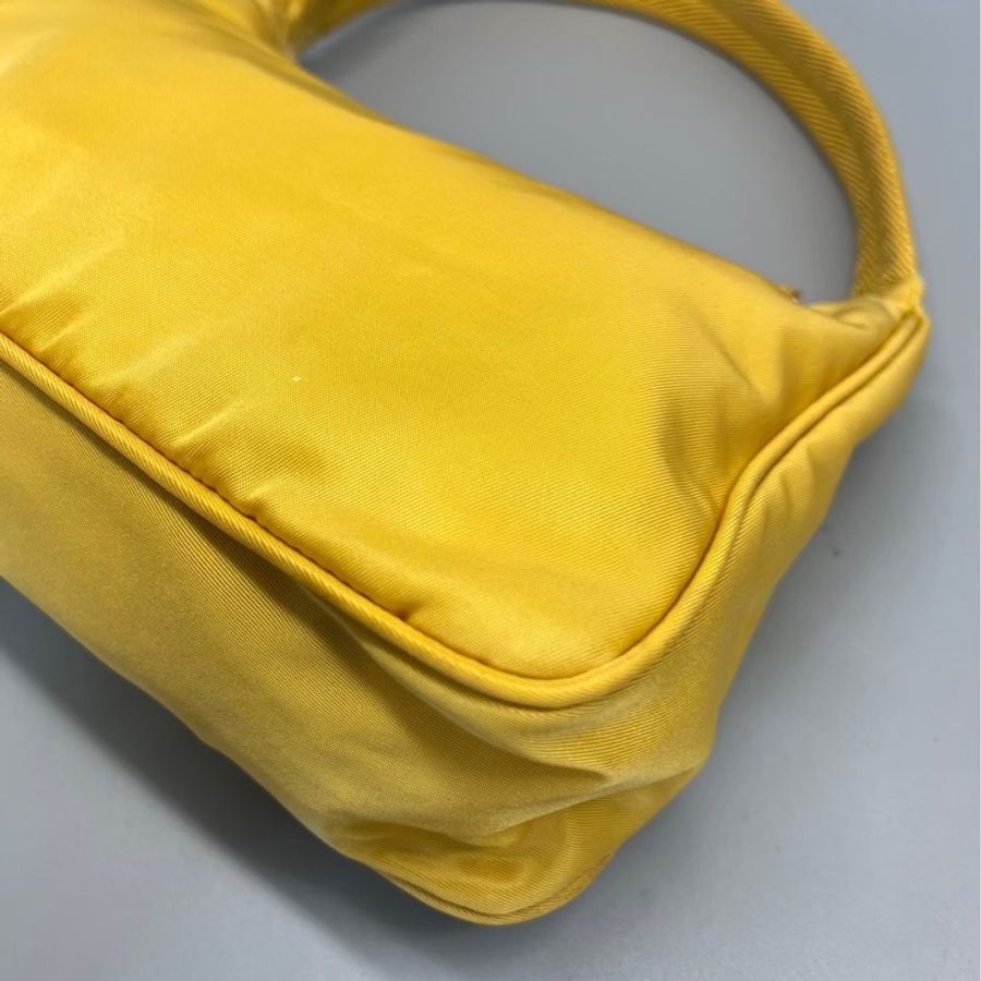 🏷️ Prada hobo(超稀有色)-9