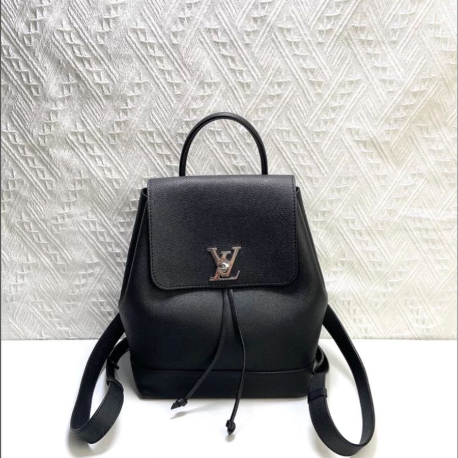 LV Lock me 小號黑銀牛皮小書包-0