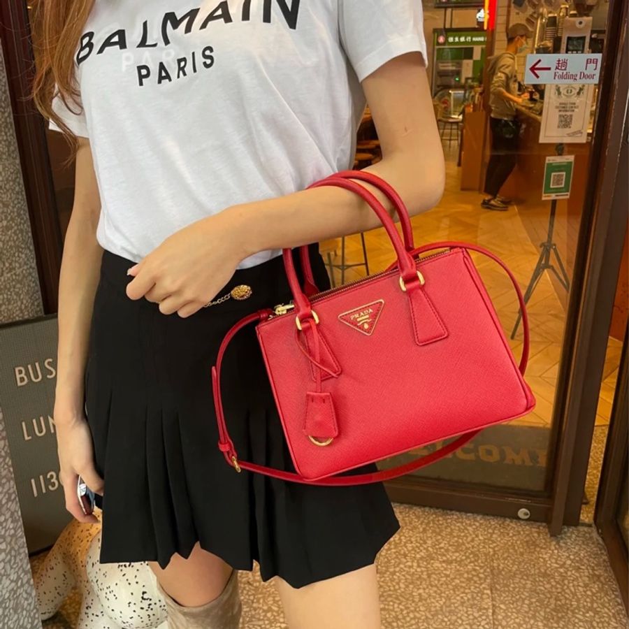 Prada 殺手包-9
