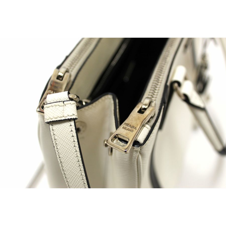 Prada White and Black Bi-color Saffiano Galleria Large Tote Bag-16