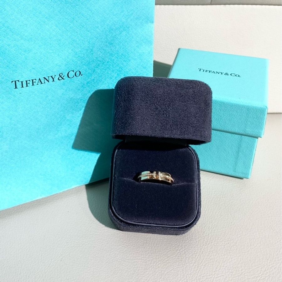 Tiffany蒂芙尼 T系列 18k玫瑰金镶钻 窄版双T戒指-0