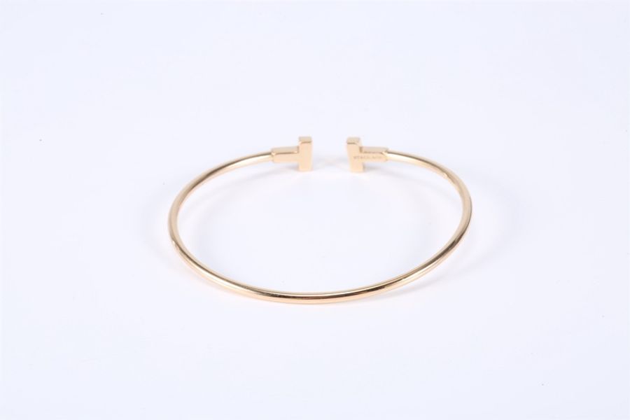 TIFFANY&CO(蒂芙尼) Tiffany T 線圈手鐲 中號 窄版 18K玫瑰金-2
