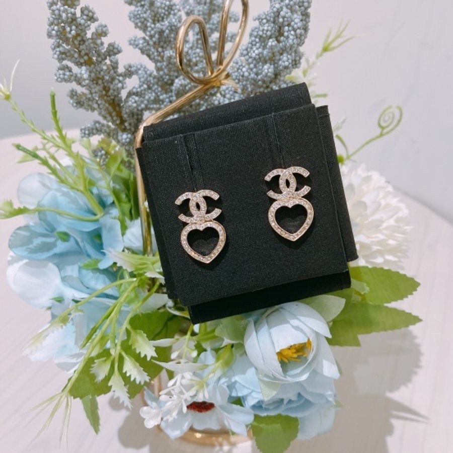 Chanel CC and Heart earrings-4