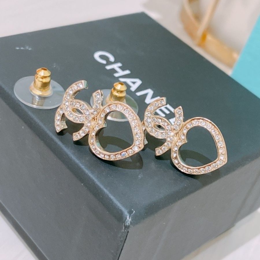 Chanel CC and Heart earrings-7