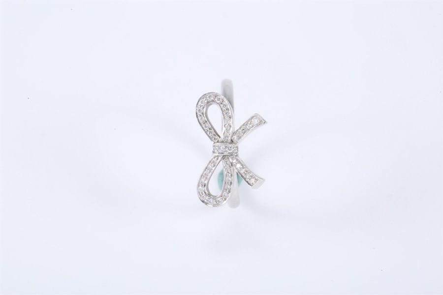 TIFFANY&CO(蒂芙尼) Tiffany Bow 蝴蝶結滿鑽戒指 pt950 白金-1