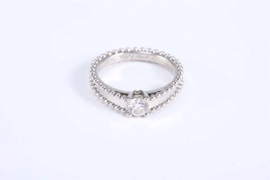 VAN CLEEF&ARPELS(梵克雅寶) Estelle 單顆鑽石 戒指 pt950 50-4