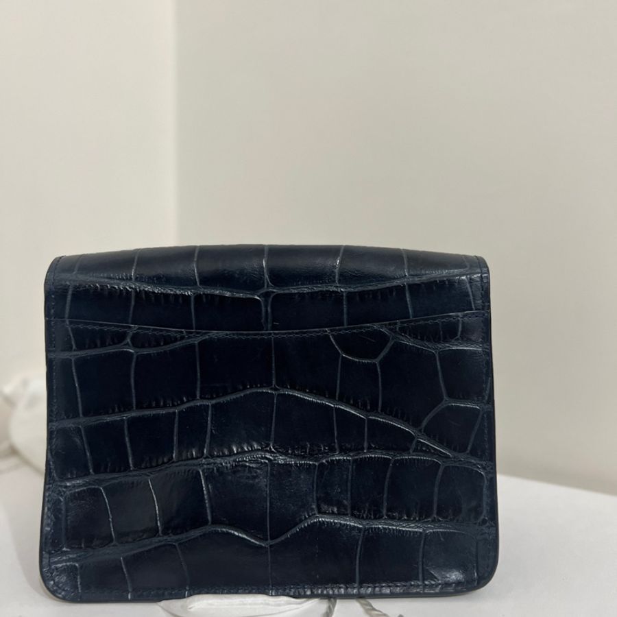 Coach Bowery鱷魚壓紋皮革斜背包-7