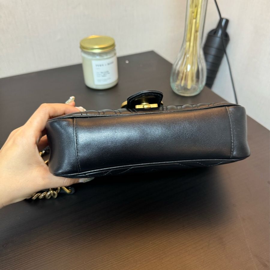 Gucci GG Marmont 22 mini 小款 黑金 馬夢-9