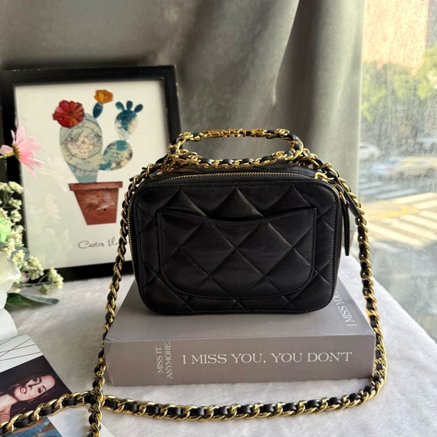 Chanel 23C Logo 圓環提把二用雙拉鍊化妝箱(黑色)-4