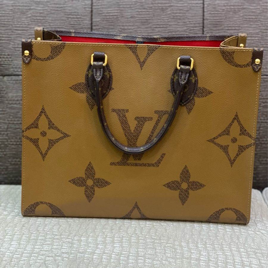 LV 老花雙色金釦 on the go mm-1