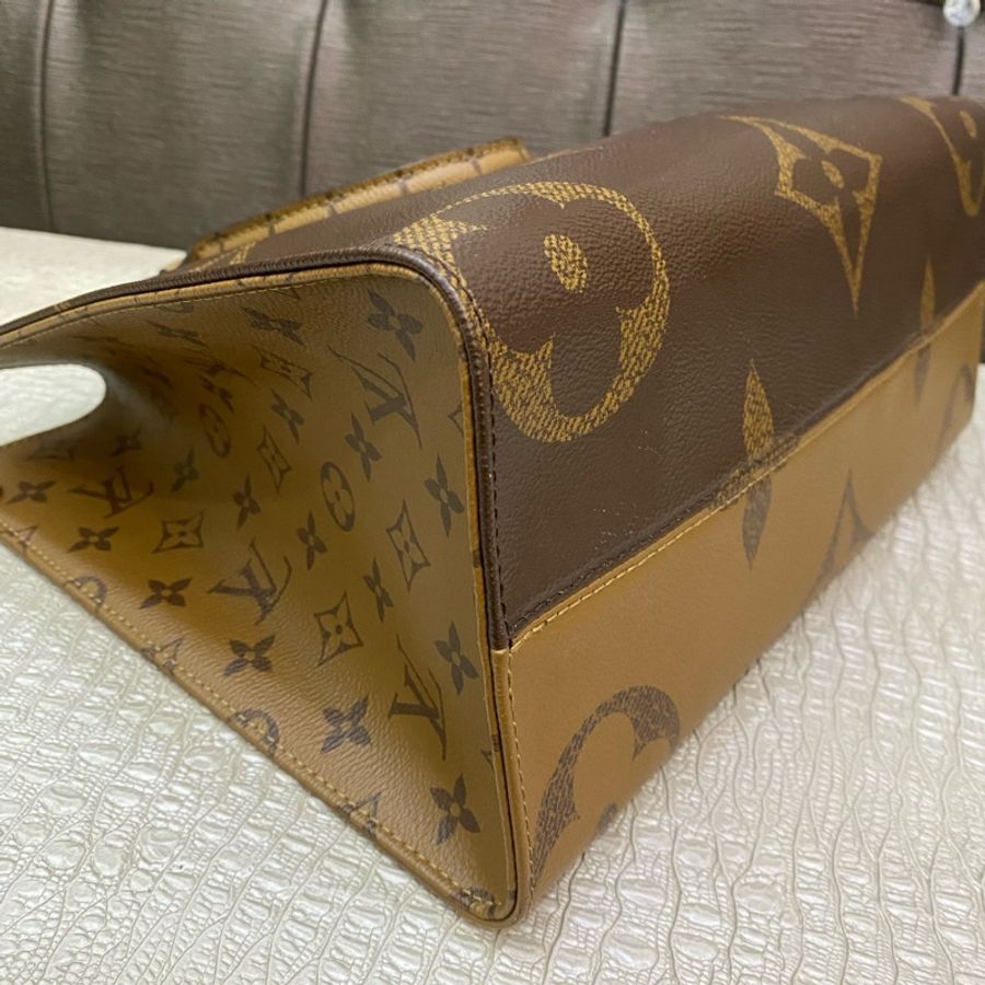 LV 老花雙色金釦 on the go mm-5