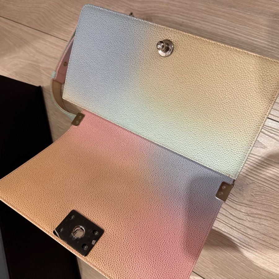Chanel boy漸層-10