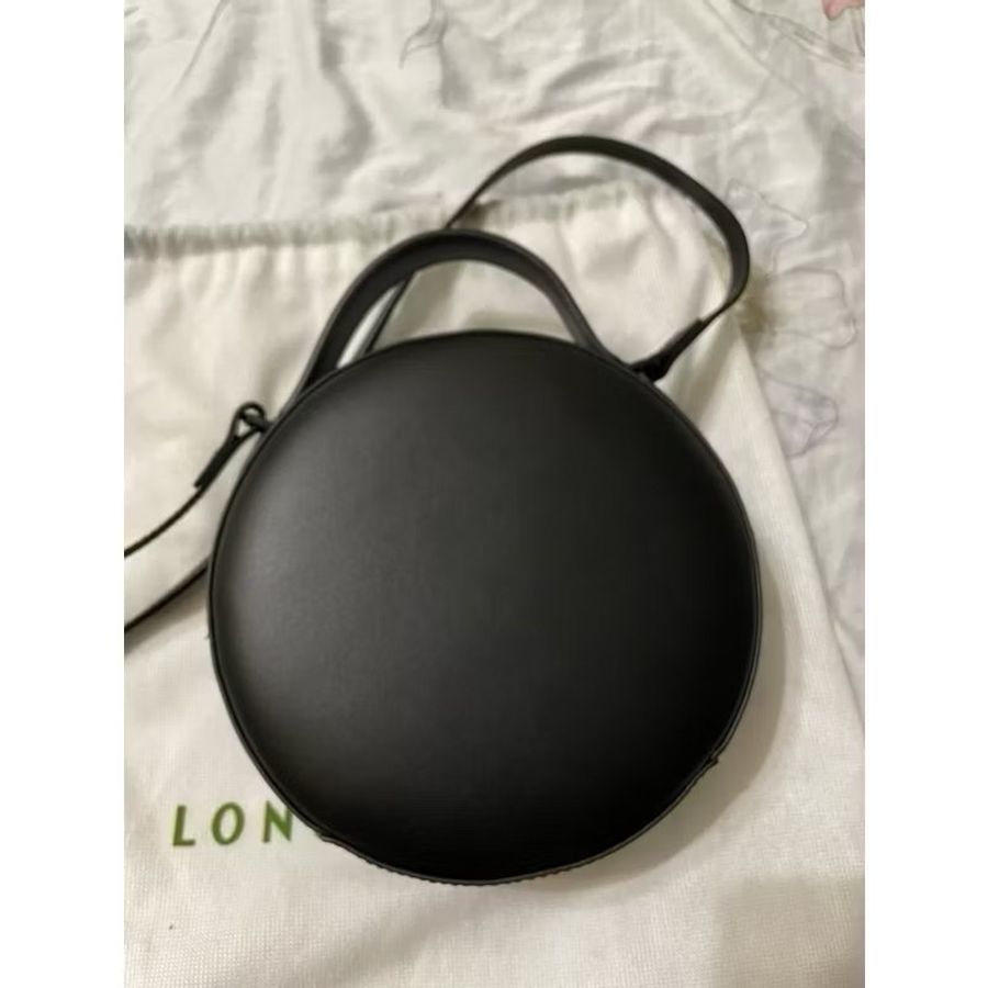 LOGCHAMP小牛皮圓餅包-11