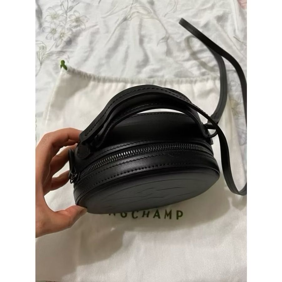 LOGCHAMP小牛皮圓餅包-9