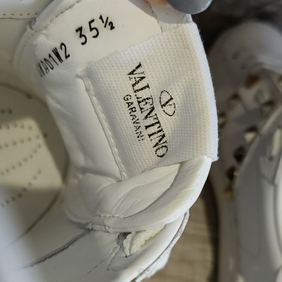 Valentino范倫鐵諾 白色 鉚釘 小白鞋 運動鞋-19