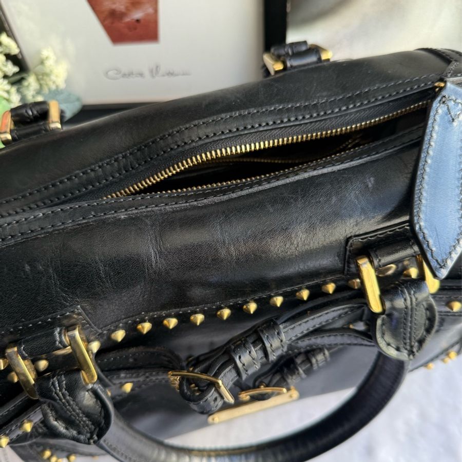 Burberry Alchester 鉚釘造型牛皮中款保齡球二用包(黑色)-8