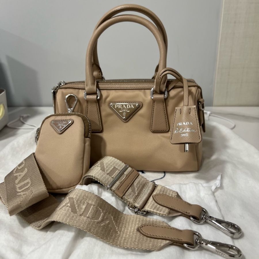 🔥🔥🔥100% Authentic Prada RE-EDITION 限量版-4