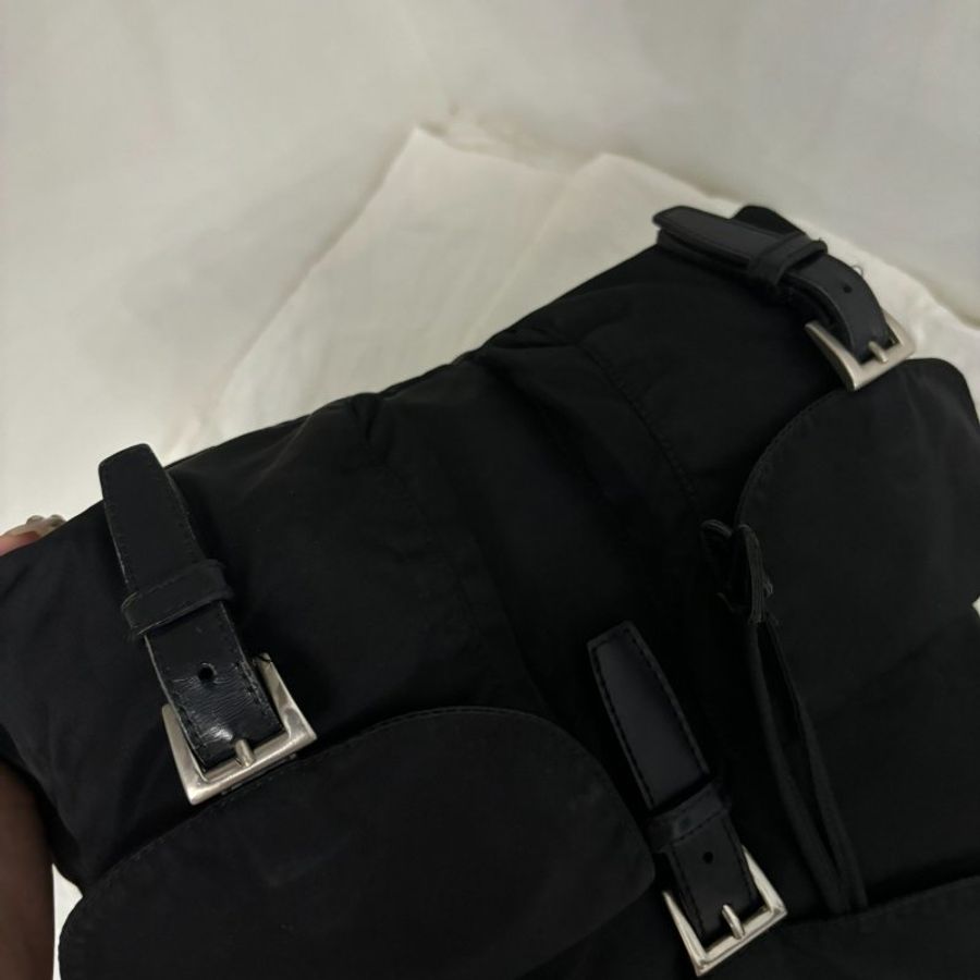 Prada黑色雙肩包 尺寸30*16*38 99新-6