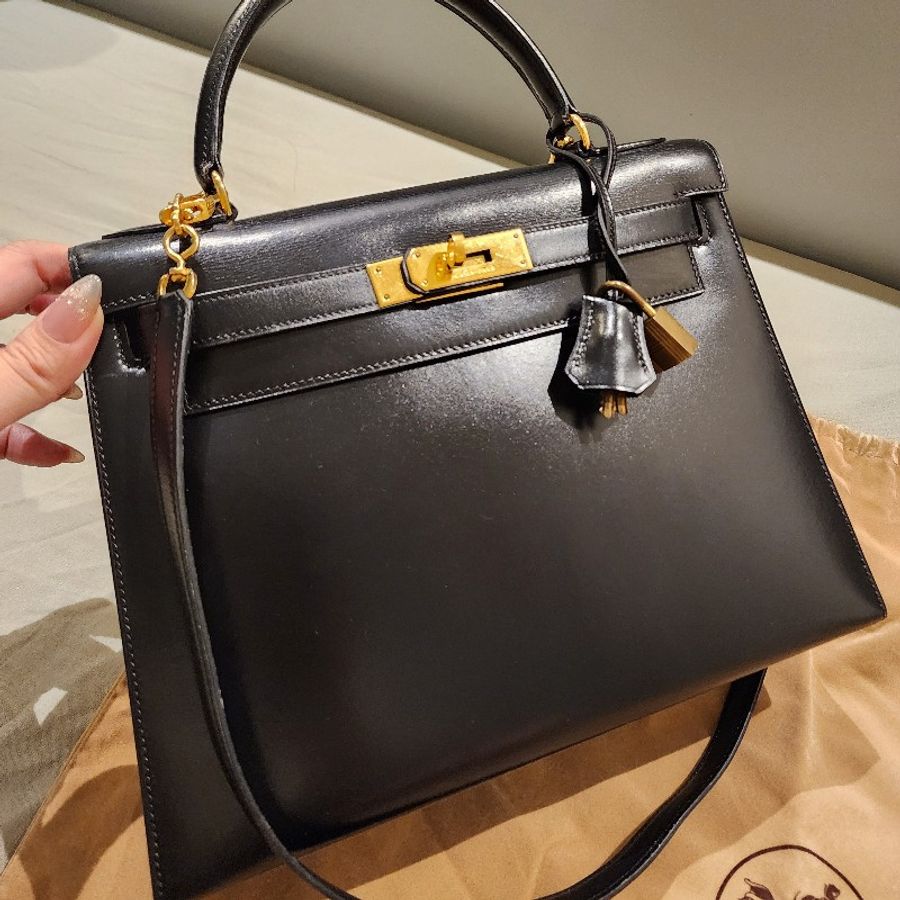 甜甜收藏愛馬仕 Kelly 28黑金Box小牛皮外縫 兩用包HERMES-5