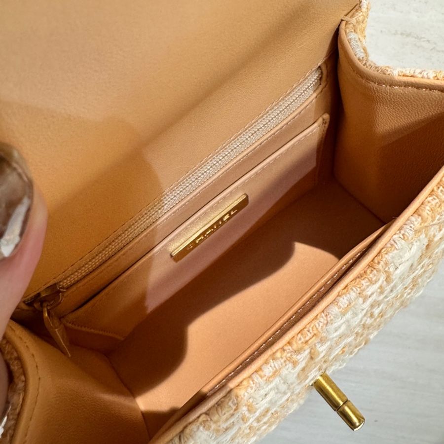 Chanel 橘白毛呢霧金釦迷你手提斜背包 AS4035 近全新-7