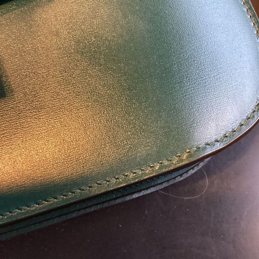 #CELINE Classic Box 金釦牛皮側背包 亞馬遜綠 / 小方包 / 優雅品味 / 傳奇之作-8