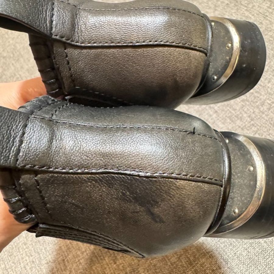 Alexander wang 黑色短靴 歐碼36-6