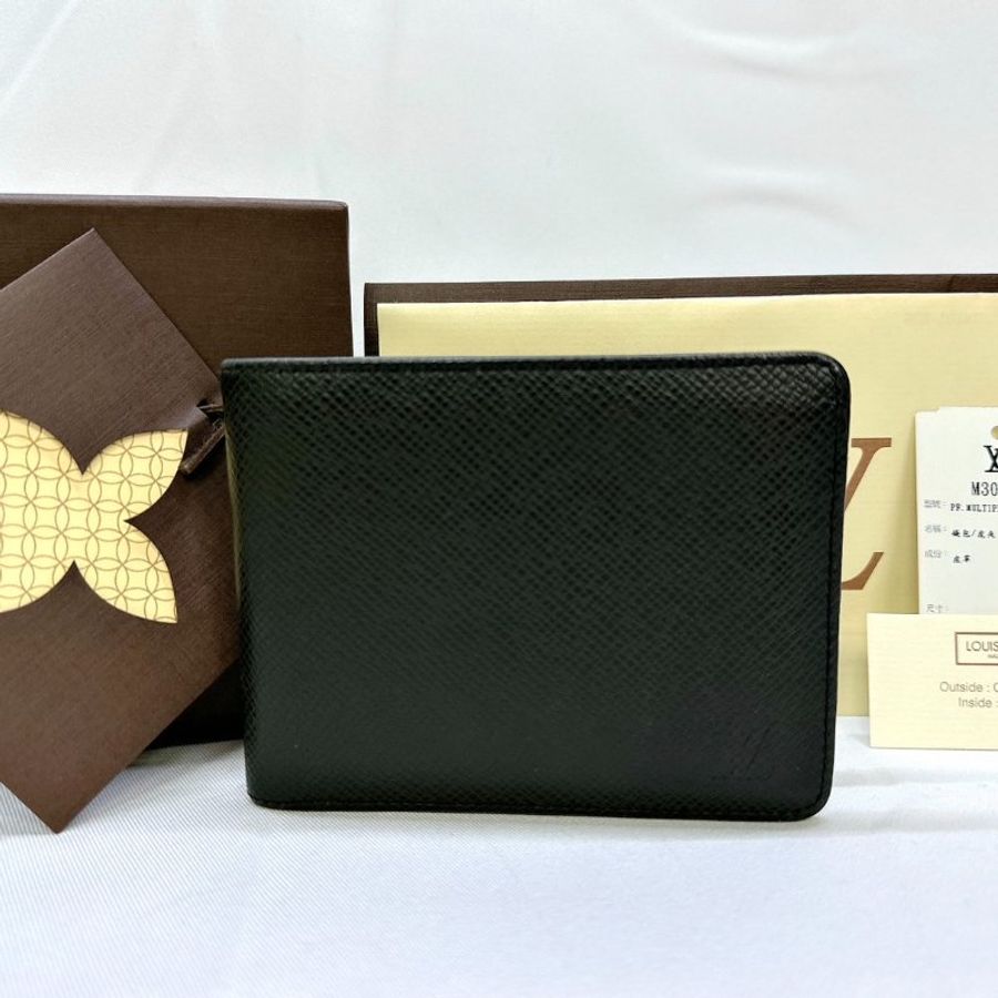 LV Multiple Taiga皮革短夾-0
