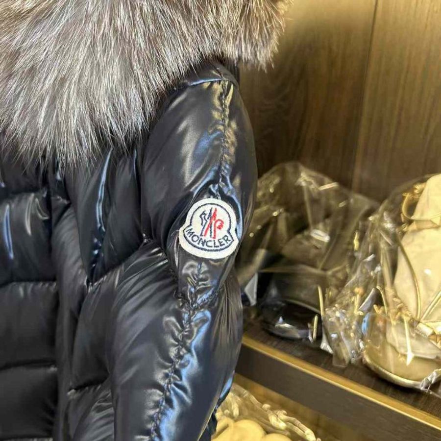MONCLER 羽絨外套 1碼 很新-4