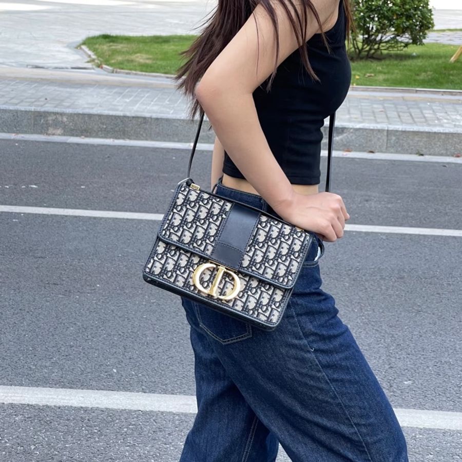 DIOR 30 Montaigne斜背包-1