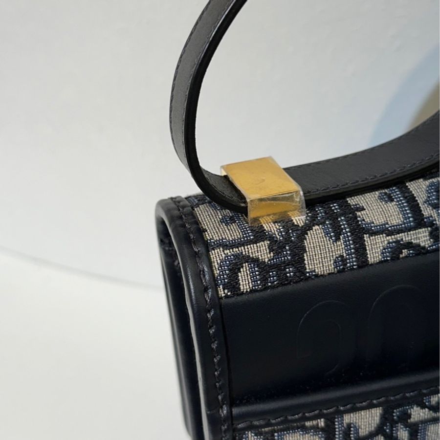 DIOR 30 Montaigne斜背包-5