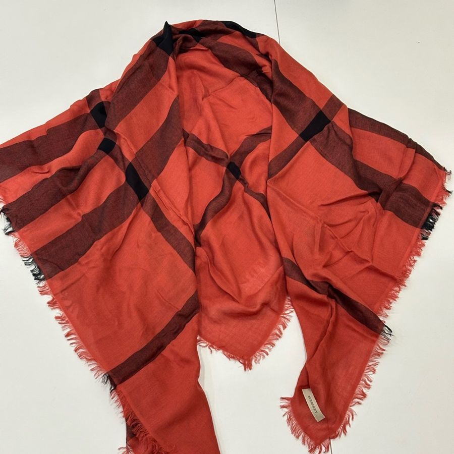 Burberry 經典 流蘇格紋 紅黑格紋 羊毛 圍巾 披肩 大圍巾-14