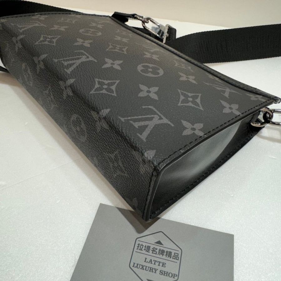 LV 斜背包/側背包/手拿包 二合一 M81124 9成新-3