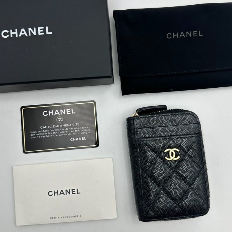 CHANEL 荔枝牛皮拉鍊零錢卡包 - 黑金31開-0