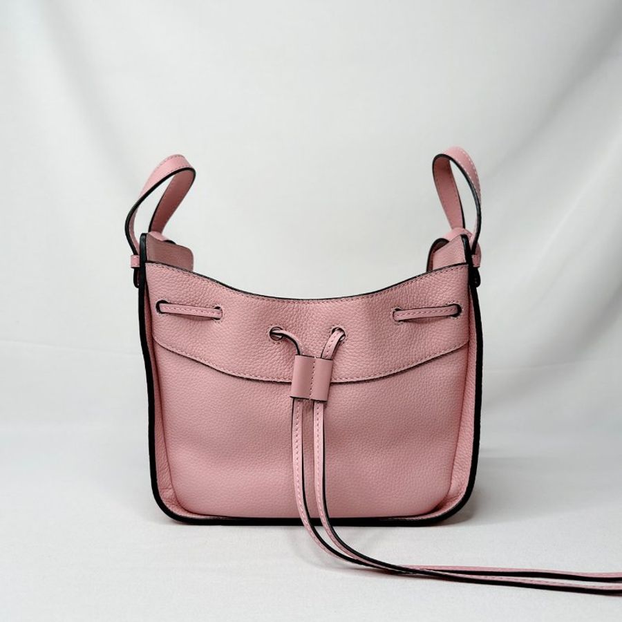 LOEWE Hammock Mini櫻花粉吊床包-2