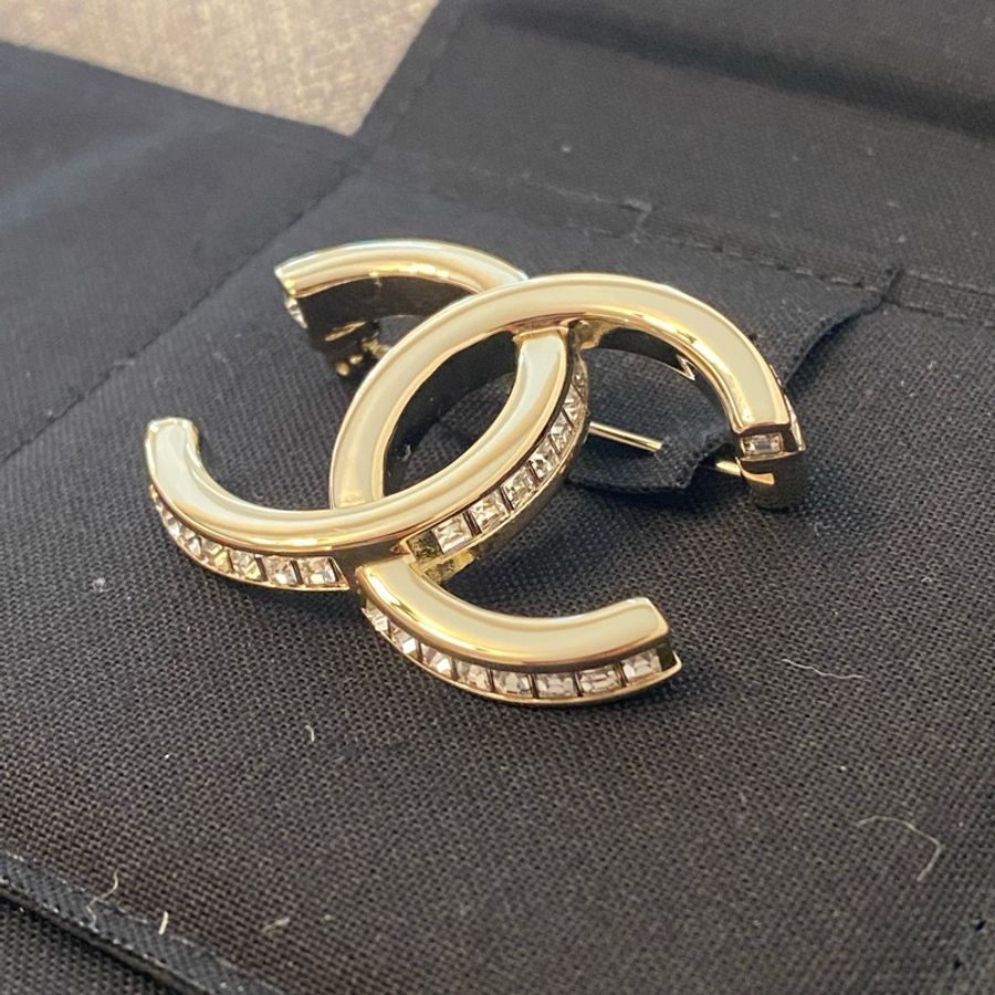 Chanel brooch 胸針-1