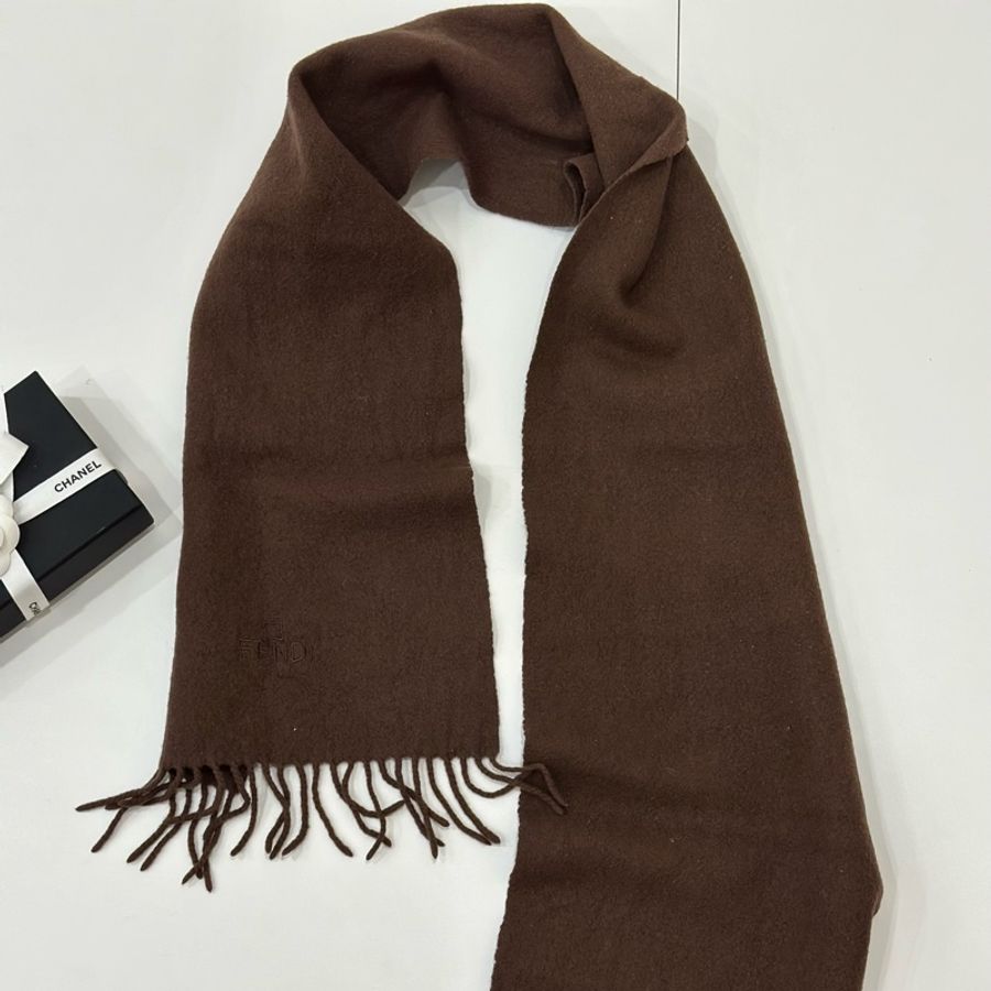 FENDI 咖啡色 經典 刺繡 羊毛 圍巾-5