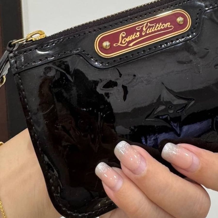 LV Vernis Pochette Cles Amarante M93557零錢包 鑰匙包 卡夾 卡包 信用卡夾-12