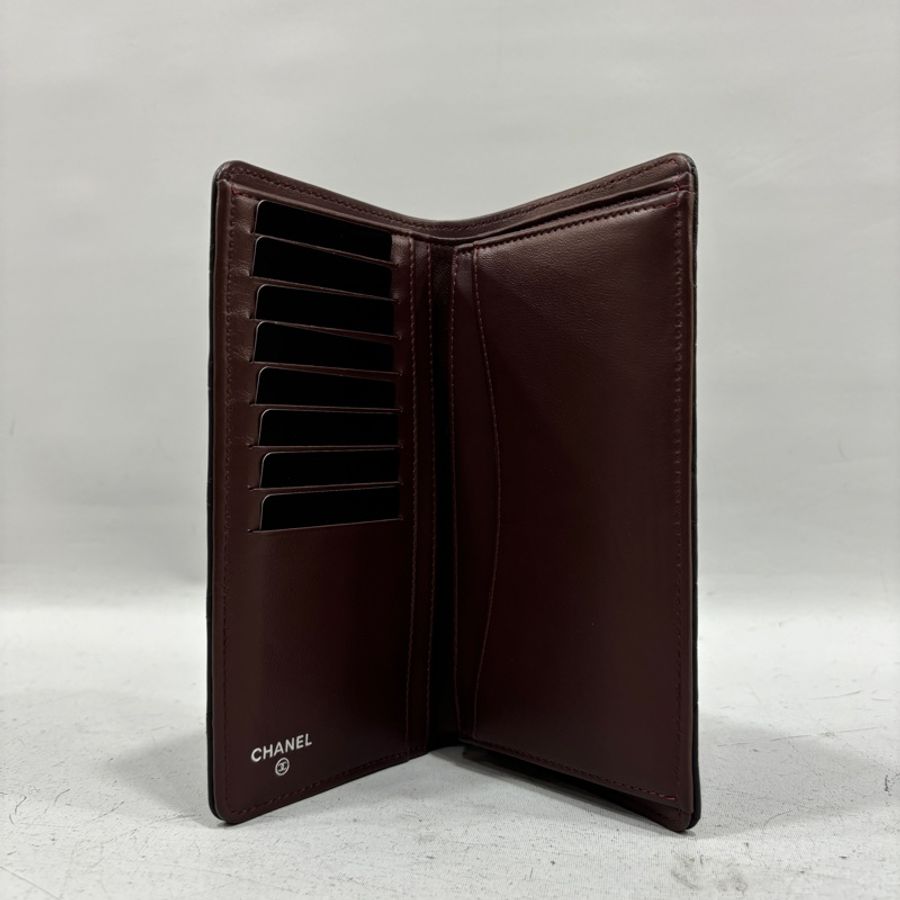 Chanel A31509黑銀羊皮經典雙C對開長夾-6