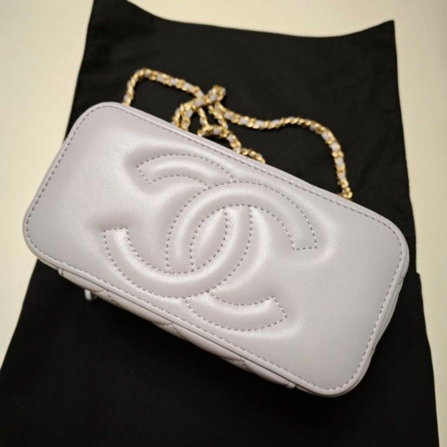 CHANEL VANITY CASE GREY-2