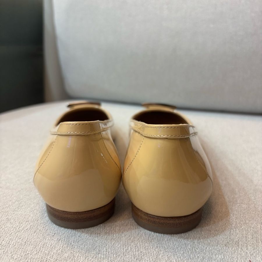 sf 全新 平底鞋-1