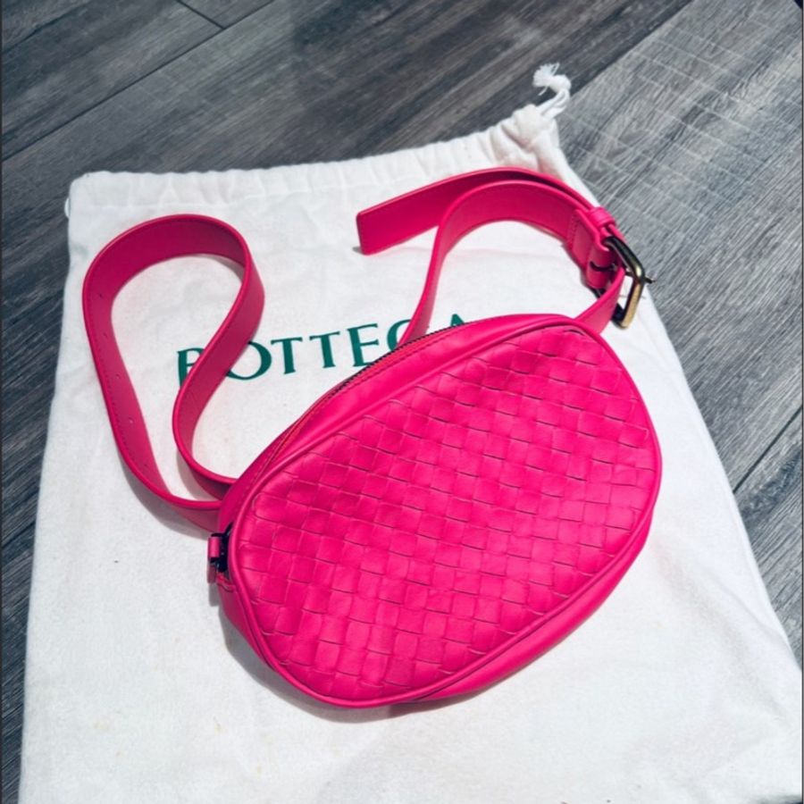 BOTTEGA VENETA經典編織迷你腰包/胸口包(亮桃)-5
