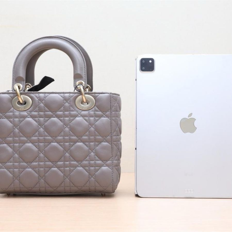 DIOR(迪奧) Lady Dior 戴妃包 四格 徽章肩帶 灰色  金扣-2