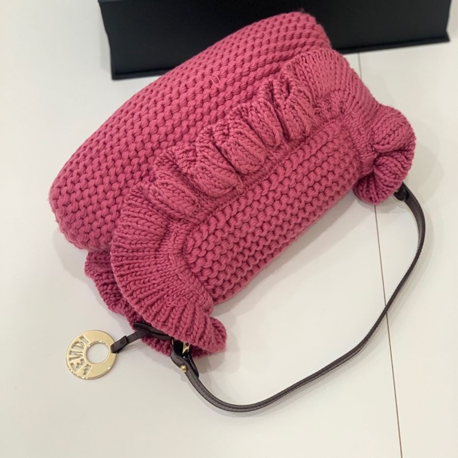 Fendi Vintage 粉色 針織 松鼠胸針 元寶包 餃子包 手提包 肩背包 側背包-10