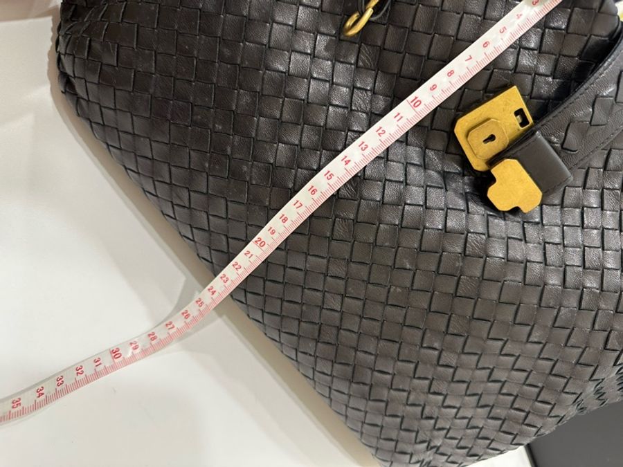 BOTTEGA VENETA(葆蝶家)BV黑色 編織 羅馬 鎖頭 托特包 肩背包 手提包 公事包 電腦包-24