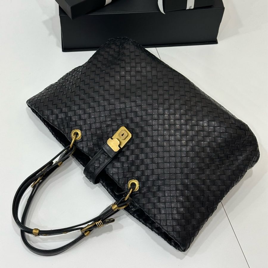 BOTTEGA VENETA(葆蝶家)BV黑色 編織 羅馬 鎖頭 托特包 肩背包 手提包 公事包 電腦包-26